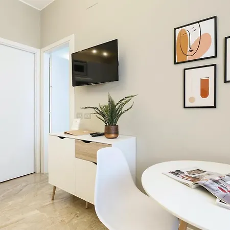 Contempora - Elvezia Park - 1bed, 1bath With Balcony - E34 Apartment Mailand